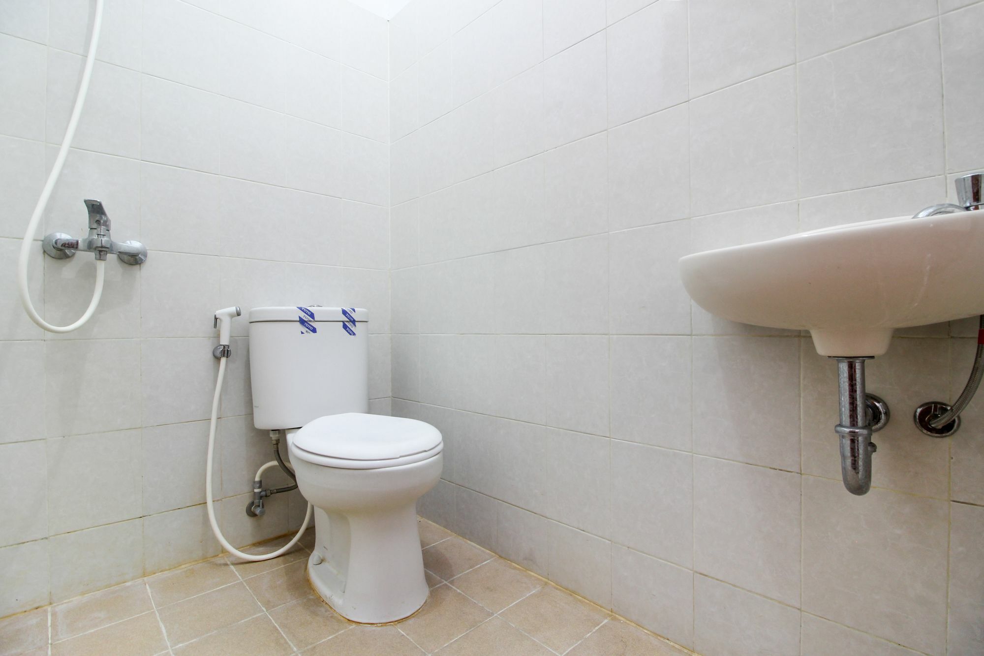יוגיאקרטה Reddoorz Plus Near Alun Alun Selatan מראה חיצוני תמונה